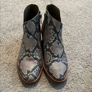Vince Camuto Gray Snake Print Ankle Boots